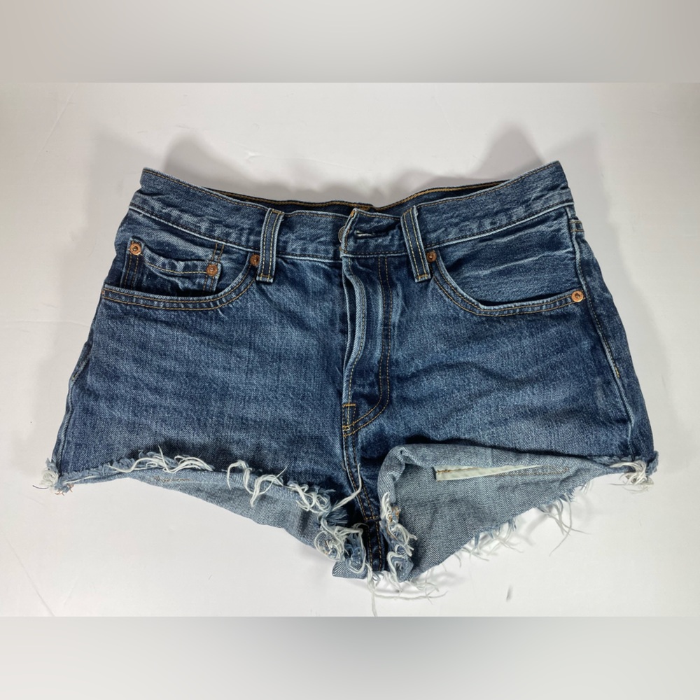Levi’s 501 button fly cutoff denim shorts
